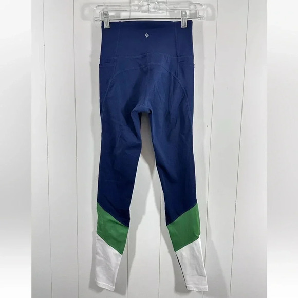 Antonio Melani Leggings Size XS Workout Pants Stretch - Picture 4 of 7